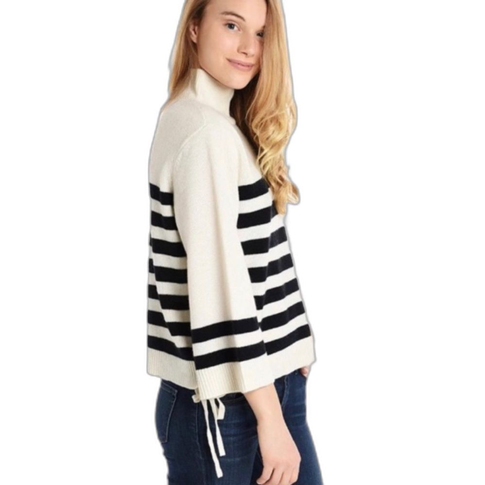 Joie Lantz Lace Up Mock Neck Striped Black Cream Wool Cashmere Sweater Sz. Small